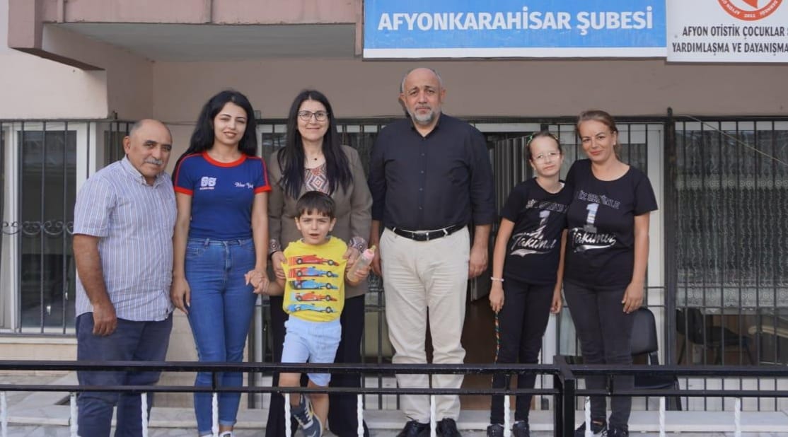 Kasapoğlu'ndan Kavas'a ziyaret